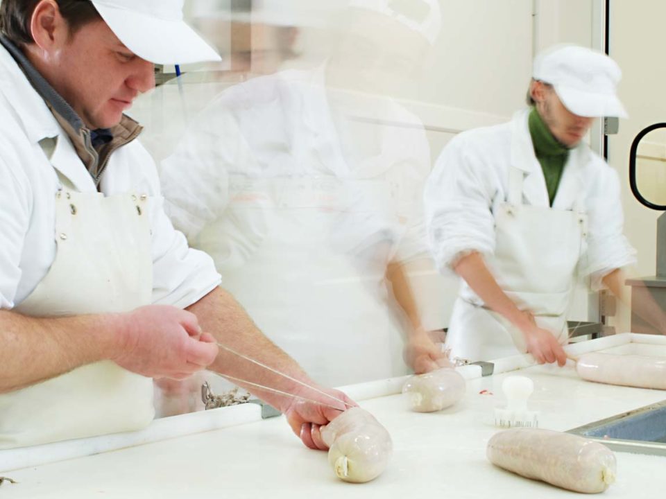 lavorazione artigianale sopressa